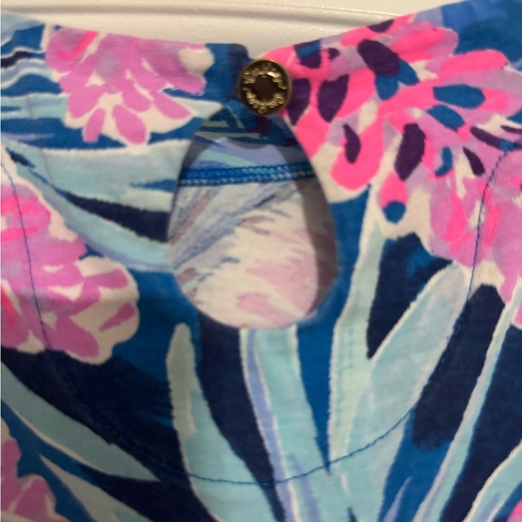 Lilly Pulitzer Pink and Blue Patterned pullover top 3/4 picture size large - Picture 5 of 6